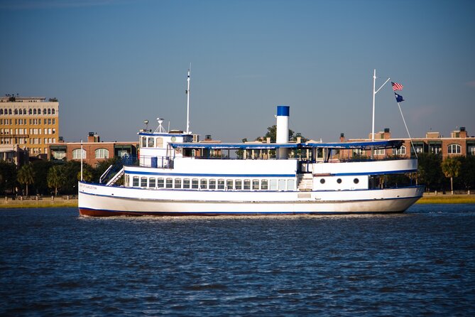 1.5-Hour Charleston Harbor Cruise with Live Narration - Price and Time: Is $40 for 90 Minutes Worth It?