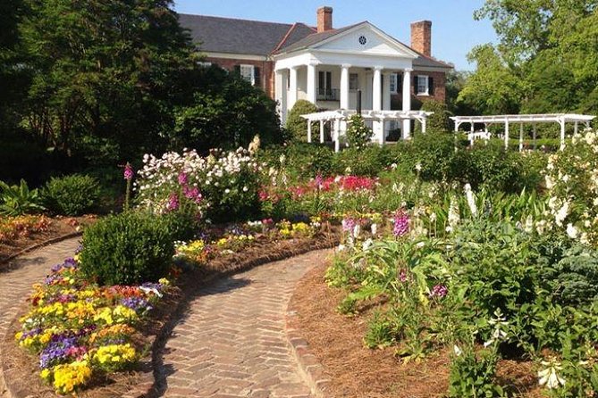 Boone Hall Plantation Admission & Tour with Transportation from Charleston - Slave cabin viewing and the history presentation: emotionally important time on purpose