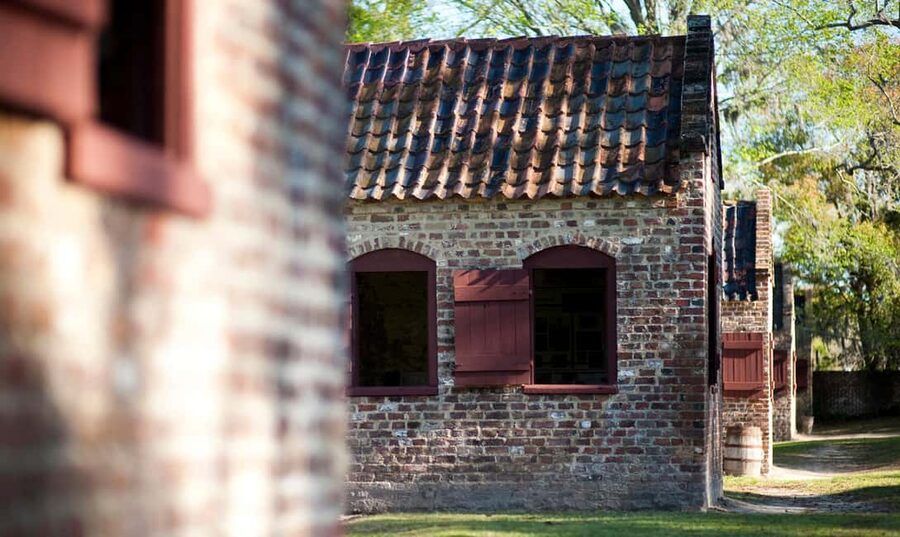 Charleston: Boone Hall Plantation Tour - Farm & Nature Tractor Tour: Seeing the Property Without Wearing Yourself Out