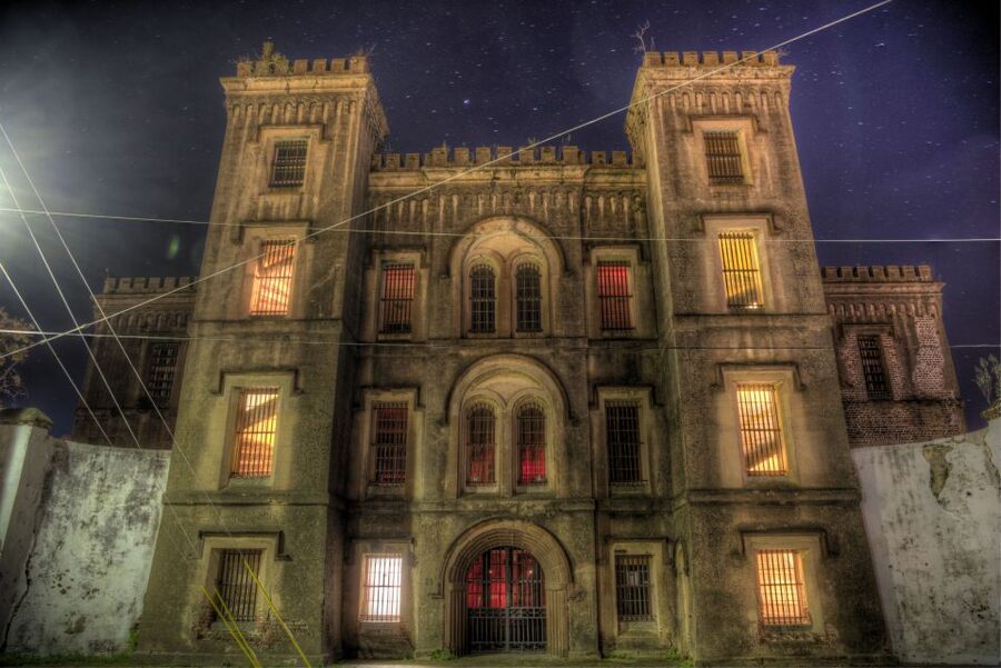 Charleston: Death and Depravity Ghost Walking Tour - A few smart pre-tour tips