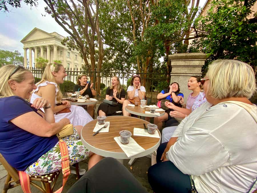 Charleston: Downtown Culinary Walking Tour - Downtown Charleston Food Walk: Why This Format Works