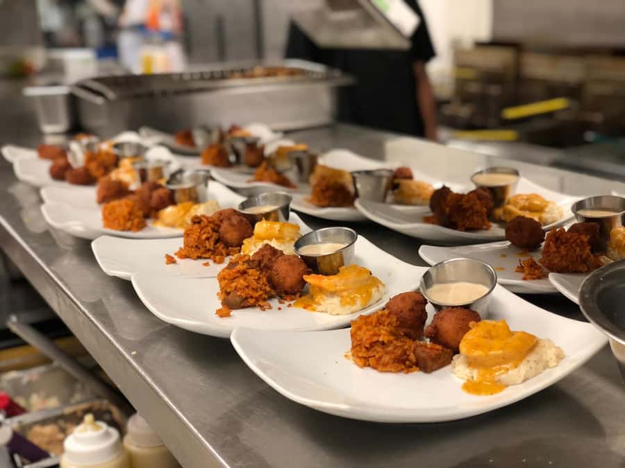 Charleston: Downtown Culinary Walking Tour - Timing, Pacing, and What to Wear (So the Walk Stays Enjoyable)