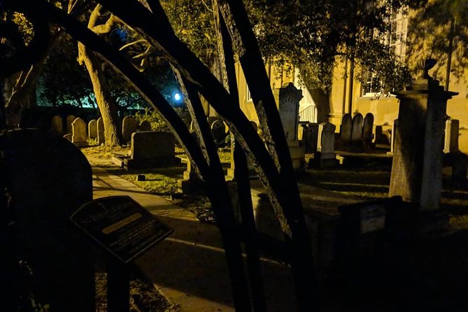 Charleston Ghost & Graveyard Night-Time Guided Walking Tour - Why This Ghost Walk Feels Different Than a Standard Scare Tour