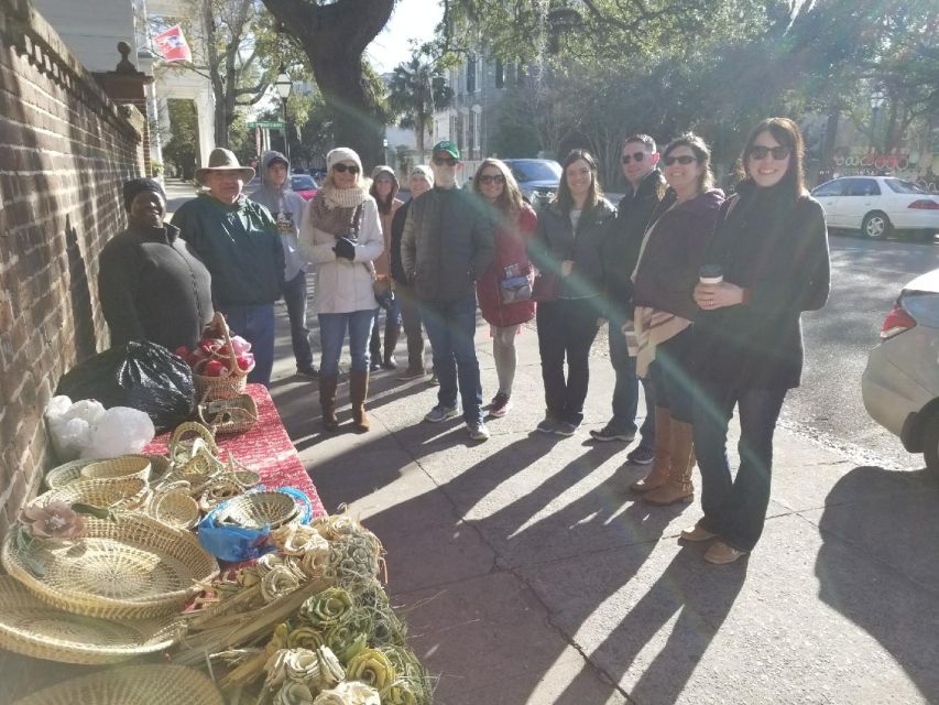 Charleston: Hidden Alleys and Historic Sites Walking Tour - Guide-Spotting: Dennis Mardis, Bruce, and Duggar’s Storytelling Style