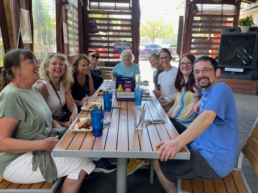 Charleston: Historic Downtown Food Tour - Learning Charleston while you eat, from Paige to Emerson to Jackson