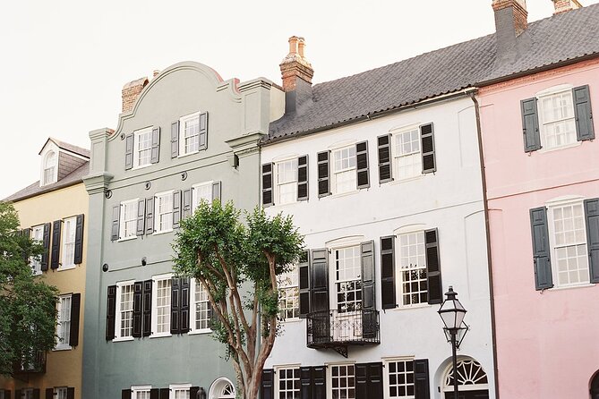 Charleston History and Historic Gossip Tour - Washington Square: history, storytelling, and historic gossip
