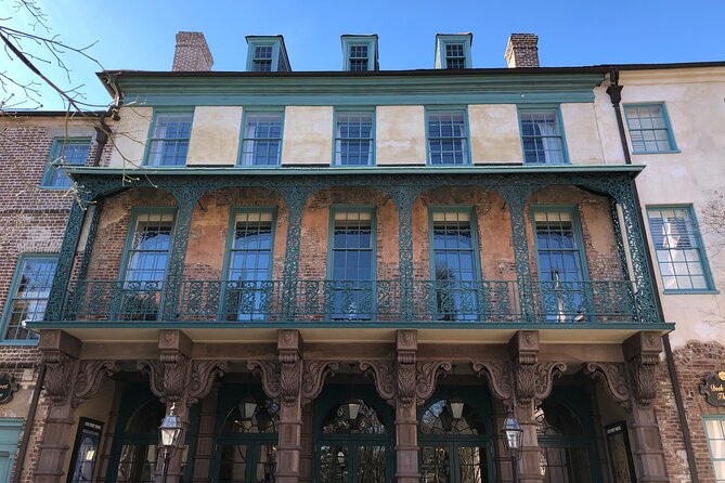 Charleston History and Hops Tour: Bar and History Walk - Old Slave Mart Museum: Slavery, Rum, and Hard Truth