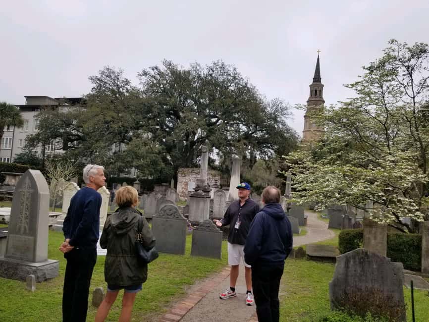 Charleston History Tour-Small Groups Only-History & Alleys - Old Exchange & Provost Dungeon: power, detention, and political control