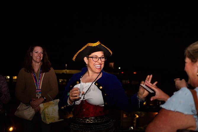 Charleston Nightmares and Nightcaps Ghost Walking Tour - Why this ghost walk feels different at 8:30 pm