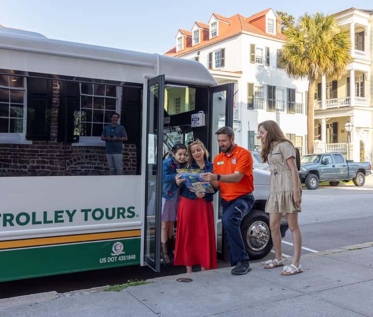Charleston: Old Town Trolley Tour - American Revolution narration: why the story format works on a short ride