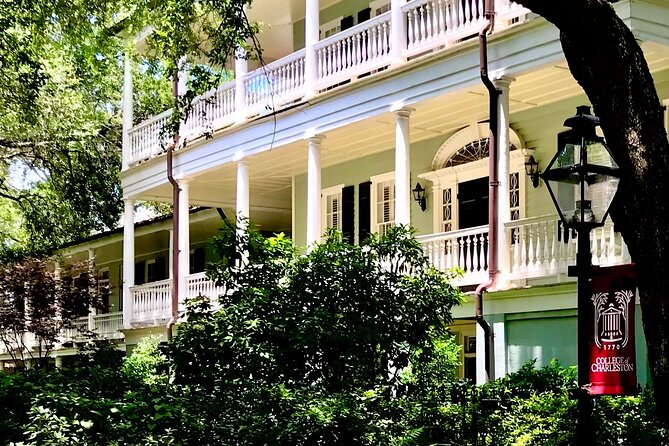 Charleston Private Brunch Tour: Biscuits, Shrimps, Grits and More - Deans Warehouse Visitor Center: Where the City Stories Get Organized