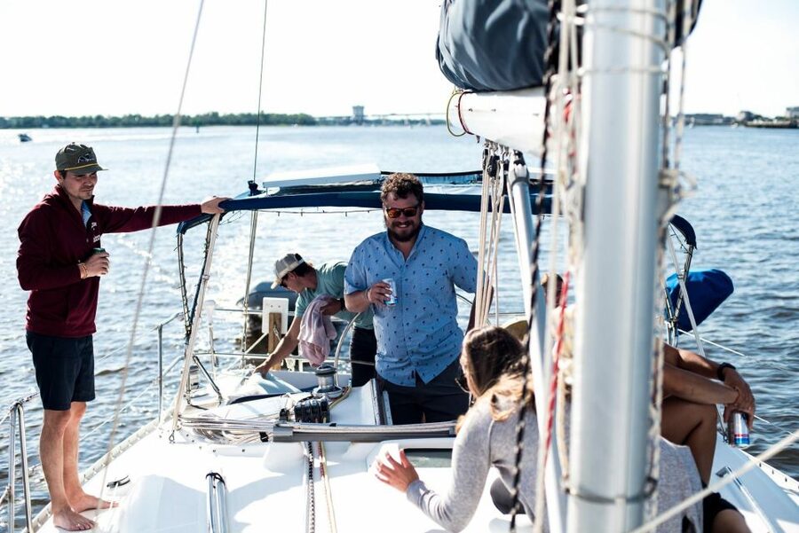 Charleston: Private BYOB Luxury Yacht Cruise - BYOB and Snacks: How to Plan Your Food and Drinks