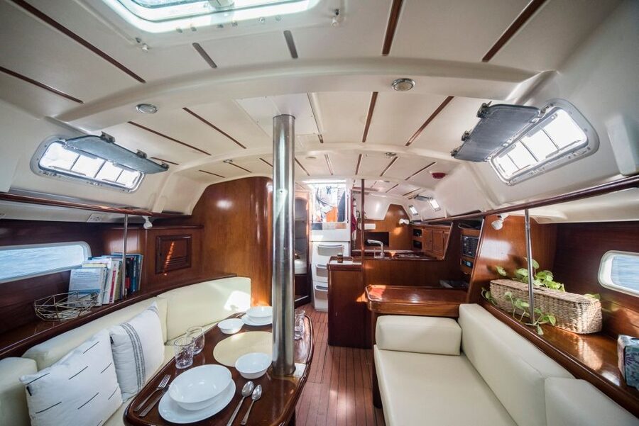 Charleston: Private BYOB Luxury Yacht Cruise - Crew Quality: Why Captain Will and Hosts Like Erin Get Named