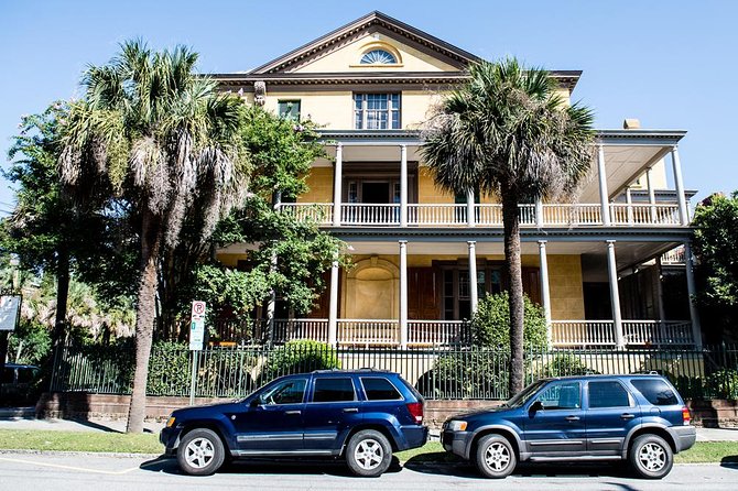 Charleston See-It-All City Bus Tour with Adventure Sightseeing - From the Visitor Center to The Citadel: how the route tells a story