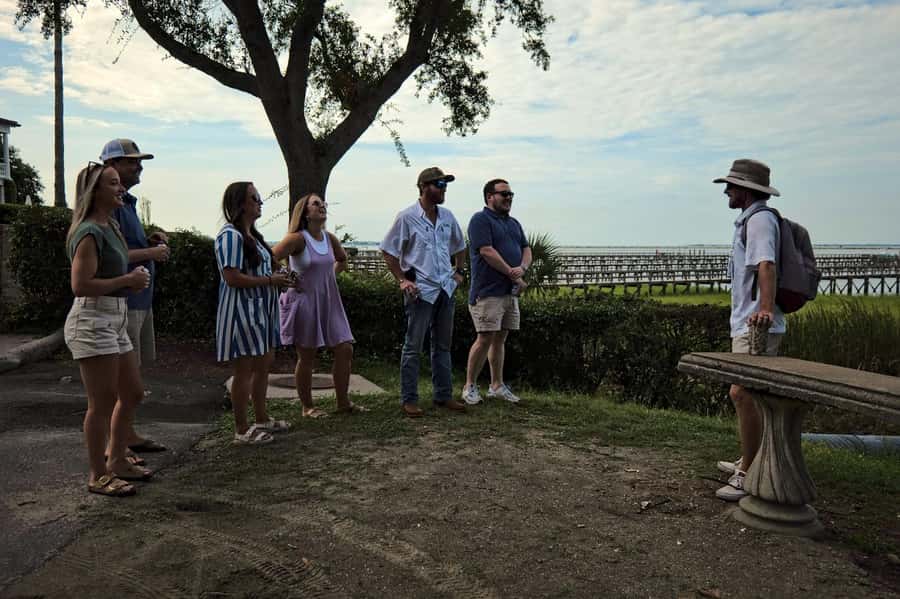 Charleston: Shem Creek Culture Tour - From the traditional village area to the new boardwalk