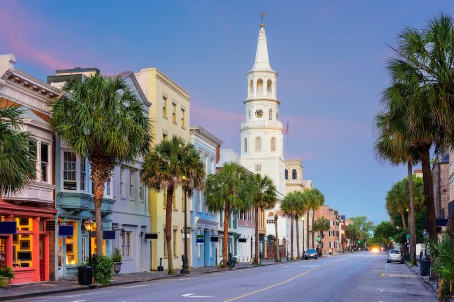 Charleston walking tour with a Citadel history professor - Four Corners of Law and Washington Park: rules, power, and public space