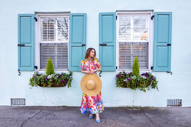 Colors of Charleston Walking Tour and Photoshoot Experience - Colors of Charleston and a Pro Lens: What the Experience Really Is