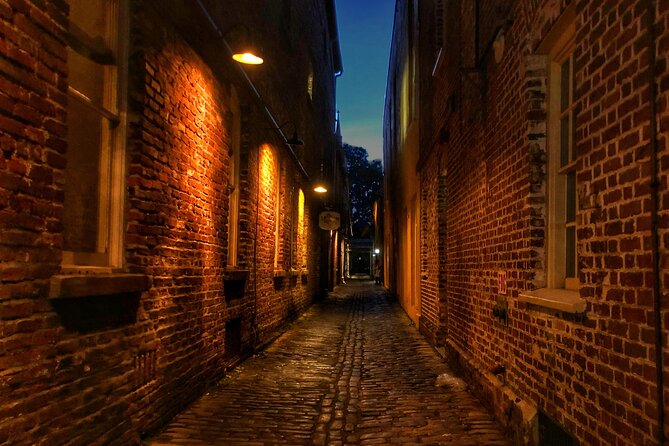 Dark Side of Charleston Guided Night-Time Walking Tour - Quick Highlights