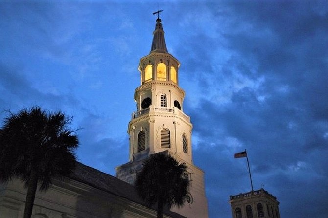 Ghosts of Charleston Night-Time Walking Tour with Unitarian Church Graveyard - How Haunted Is This, Really? Frights vs Atmosphere