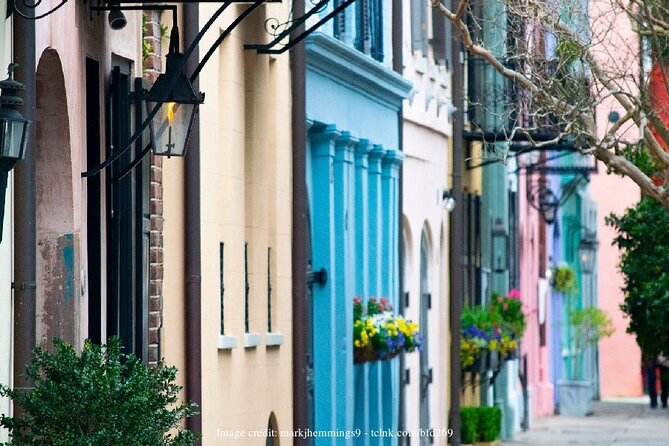 Historic Charleston: 2-hour Private Highlights Walking Tour - A 2-hour private walk is the right speed for first-time Charleston