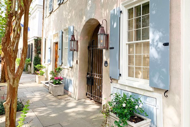 Historic Charleston Guided Sightseeing Walking Tour - Rainbow Row: The Photo Famous Stretch, Explained in Plain English