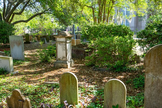 Historic Women of Charleston Guided Walking Tour - Stop 5: Nathaniel Russell House and How Stories End (for Now)