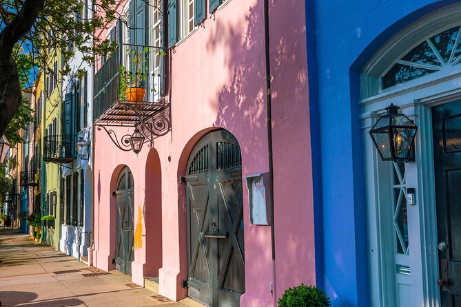 Old Town Trolley Charleston Sightseeing Tour - The downtown historic area: the narration does the heavy lifting