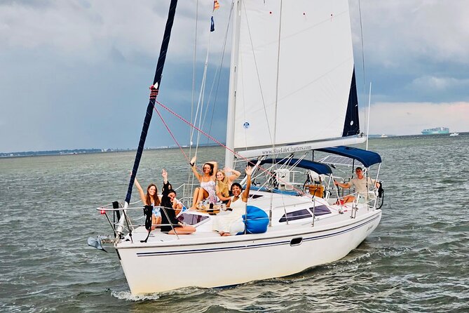 Private Luxury Yacht Charters, BYOB & Dolphins - Getting to the marina (and why that matters for a 2.5-hour trip)