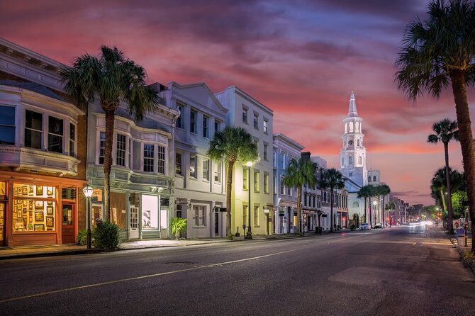 Real Hauntings of Charleston! (Small Group Ghost Tour) - Why Charleston’s after-dark ghost stories fit the city