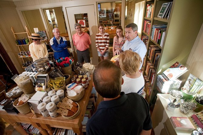Savor the Flavors of Charleston Walking Food Tour - The Guide: Why Names Like Diane, Jade, and Faith Come Up