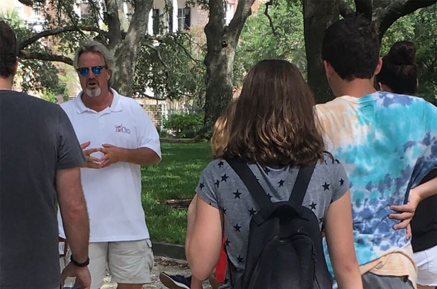 Take a History Tour with an actual Historian - Cooper! - Hidden courtyards, churches, and the walled-city footprint