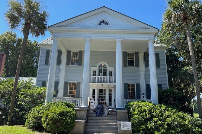 Taste of Historic Plantations 1/2 Day Tour - The van, the pace, and what walking really means