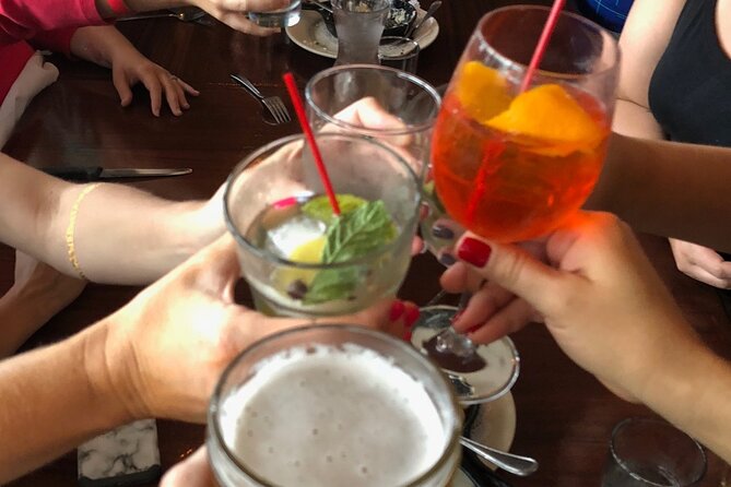 The Charleston Boo Hag and Brews Ghost and Bar Tour - A 8:00 pm Start That Fits Real Night Plans