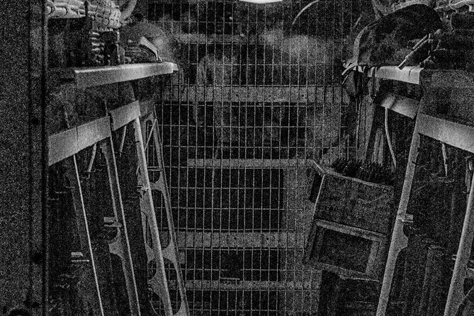 USS Yorktown Ghost Tour with Exclusive Night-Time Access - USS Yorktown at night: why this ghost tour works
