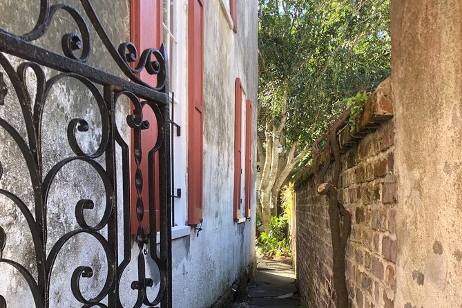 Walled City Spirits with Local Guide - Stop 5: Washington Square and the edge-of-city fear